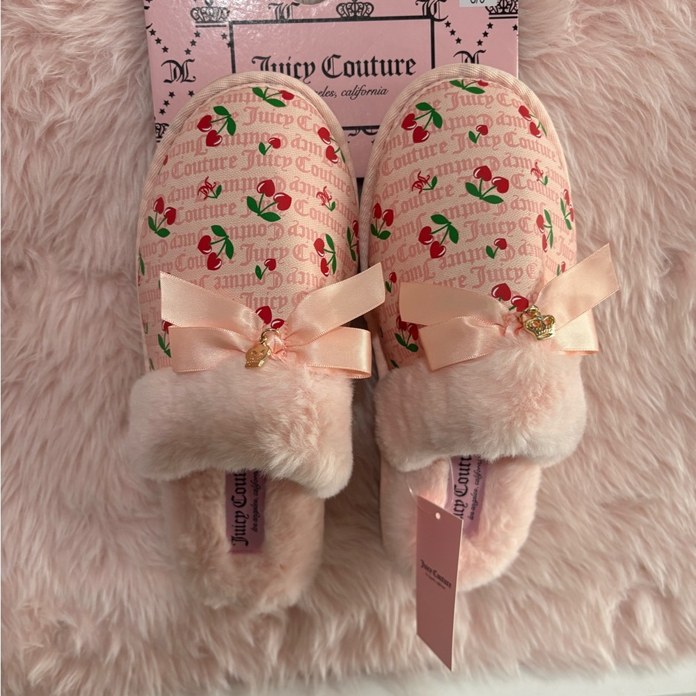 Juicy couture cherry Slippers